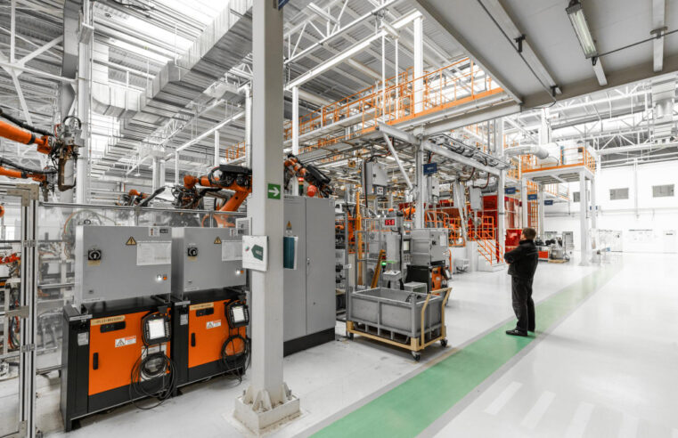 Jakie elementy instalacji przemysłowych są najbardziej narażone na ścieranie?