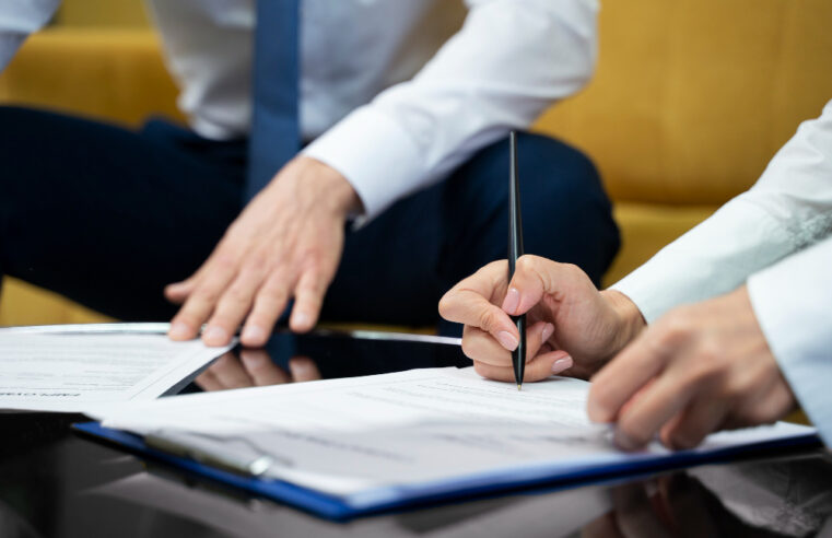 Jakie są rodzaje restrukturyzacji przedsiębiorstw w Polsce?