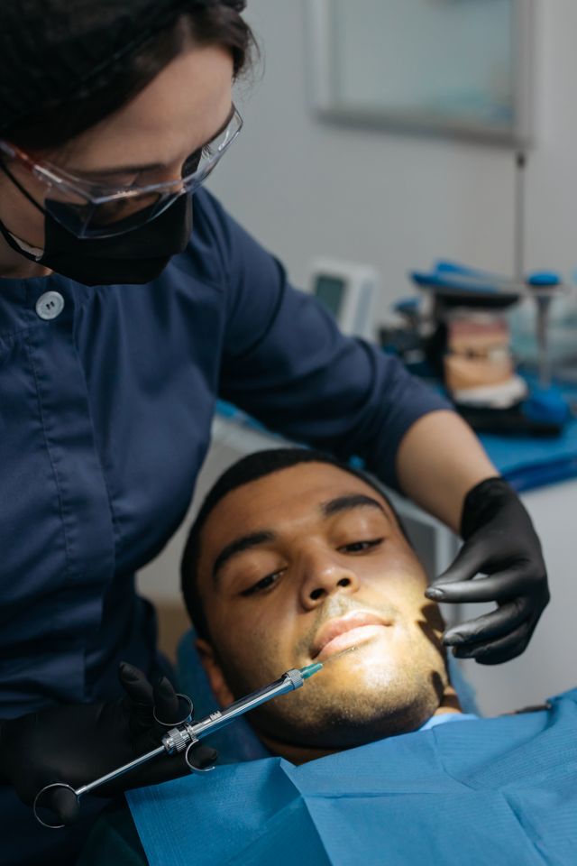 Jak długo wytrzymuje implant zęba?