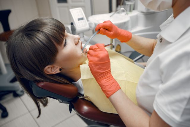 Czy implant zęba może uciskać nerw?